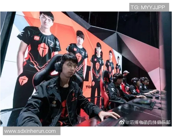 青年赛中TES团队配合表现分析与战术探讨